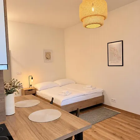 Krakonos Apartmán *